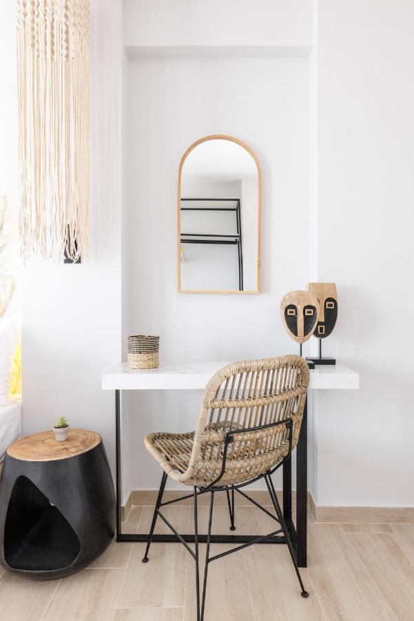 Amalthia Luxury Suites Polikhronon Exteriör bild