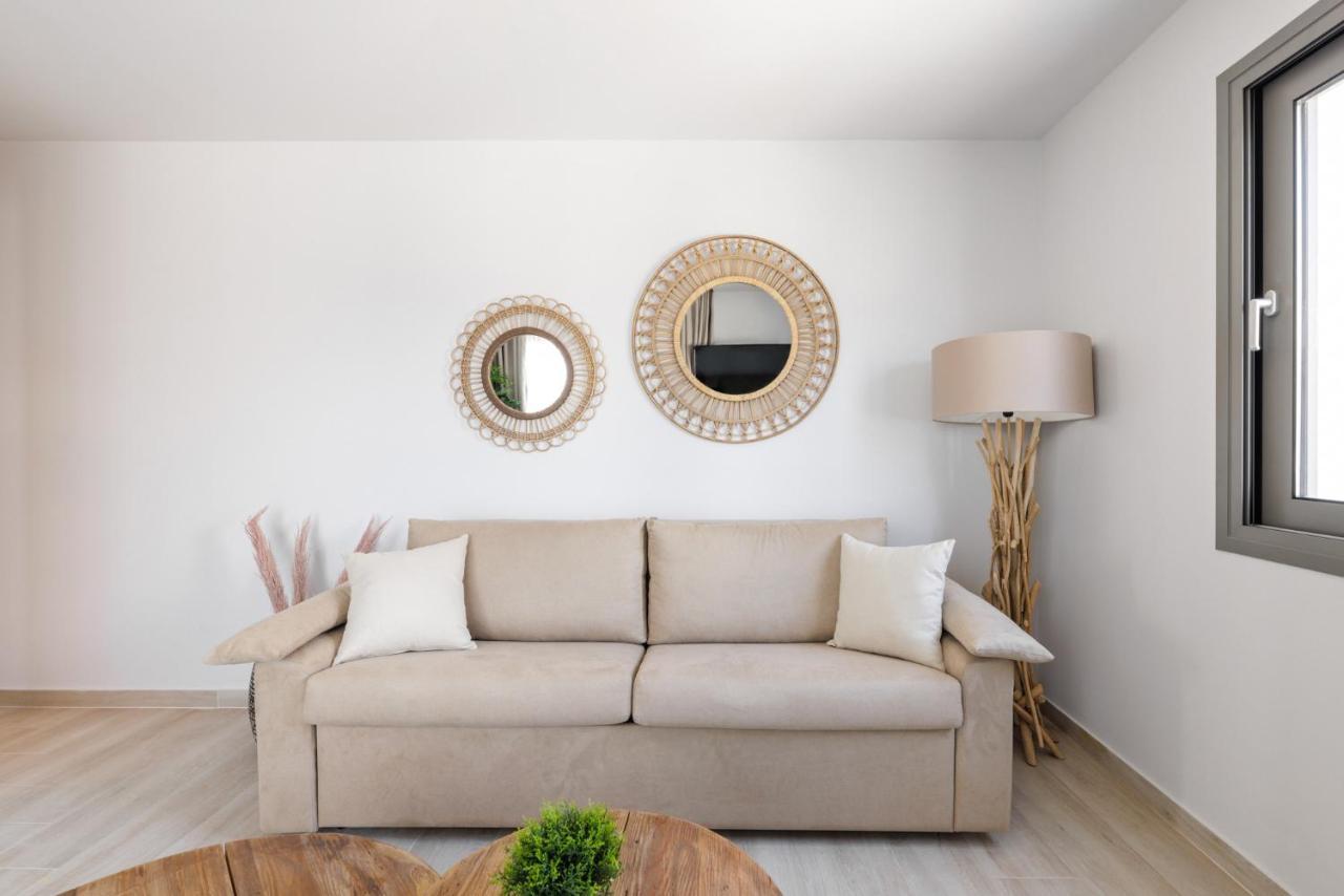 Amalthia Luxury Suites Polikhronon Exteriör bild