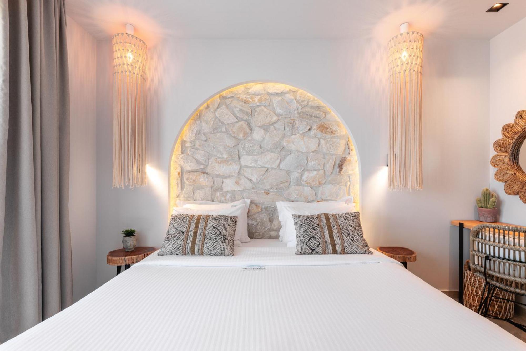 Amalthia Luxury Suites Polikhronon Exteriör bild
